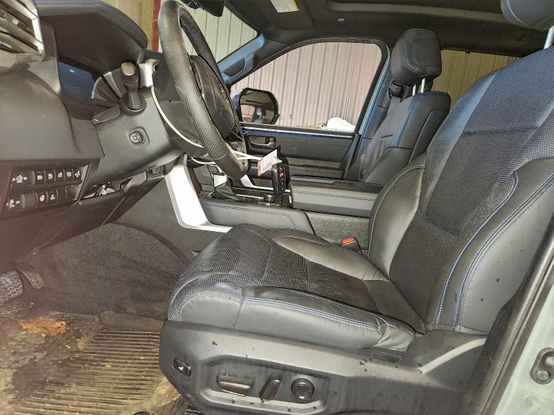 Фото 7 - TOYOTA TUNDRA