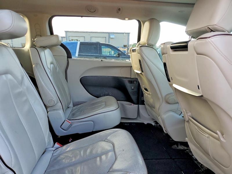 Фото 11 - CHRYSLER PACIFICA