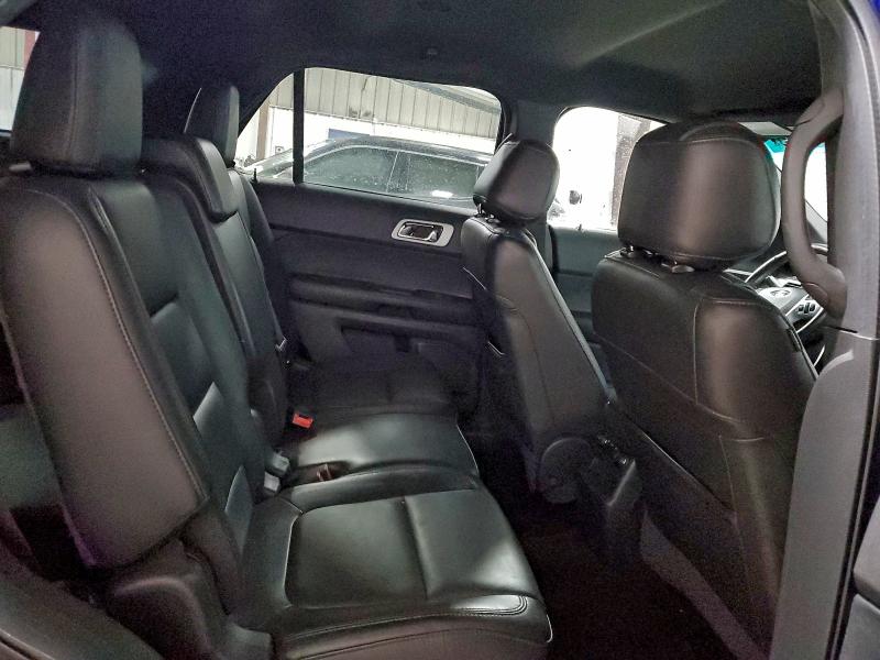 Фото 11 - FORD EXPLORER