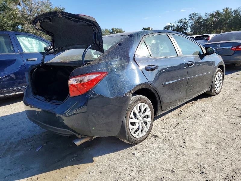 Фото 3 - TOYOTA COROLLA