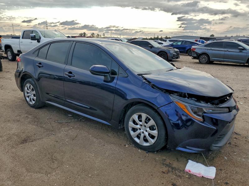 Фото 4 - TOYOTA COROLLA