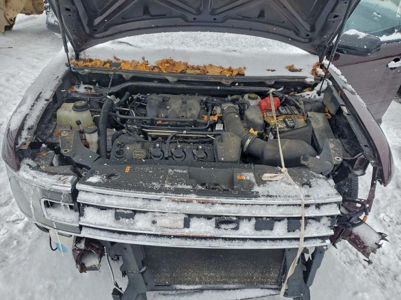 Фото 12 - FORD FLEX