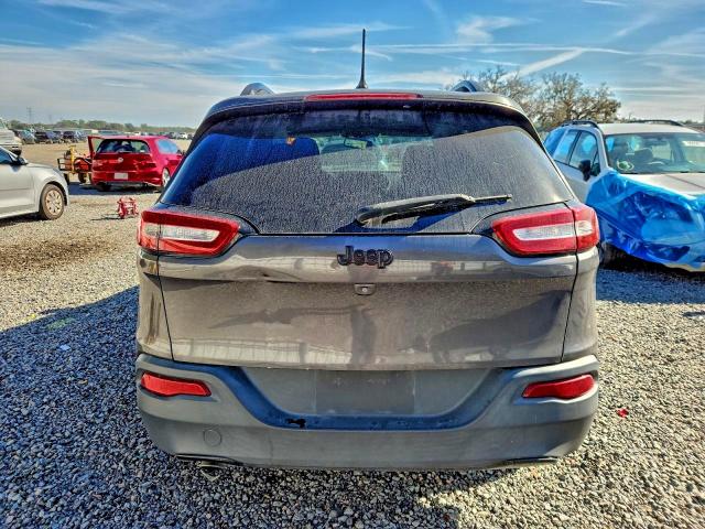 Фото 6 - JEEP GRAND CHER