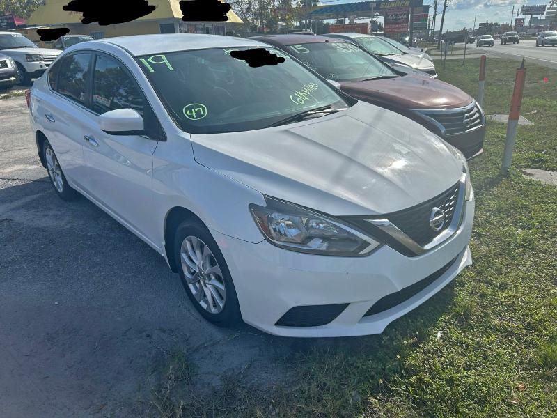 Фото 1 - NISSAN SENTRA