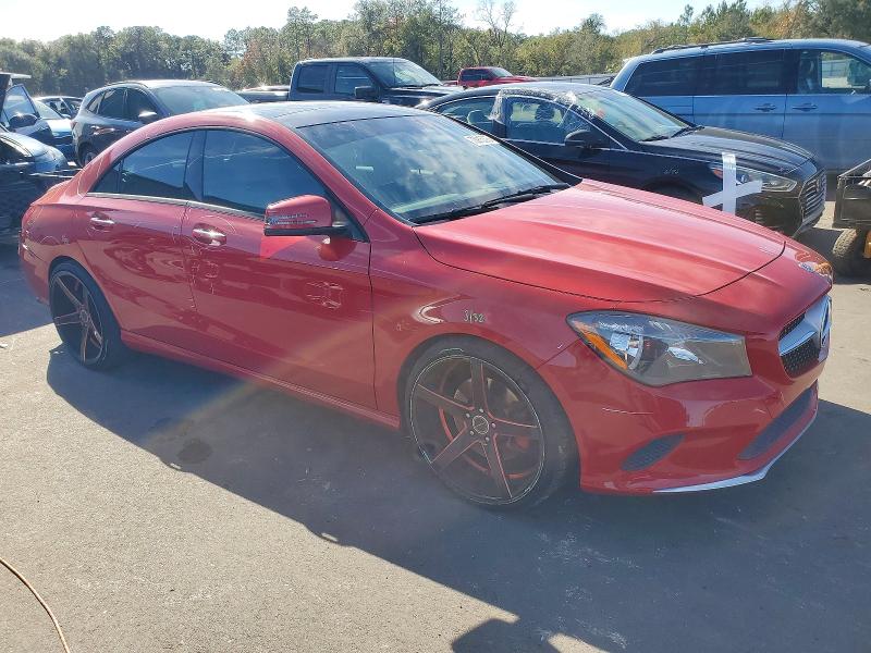 Фото 4 - MERCEDES-BENZ CLA-CLASS