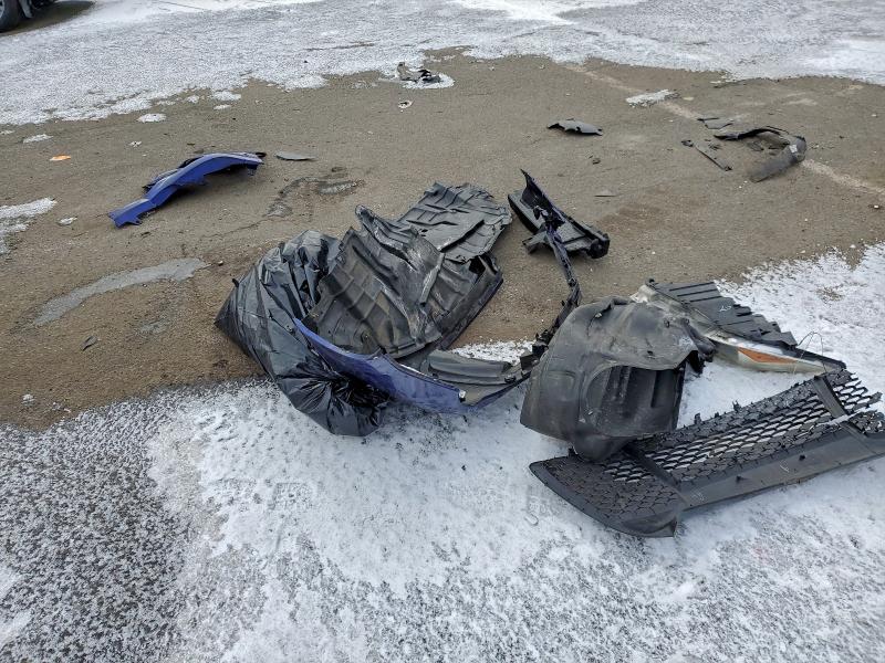 Фото 12 - TOYOTA CAMRY