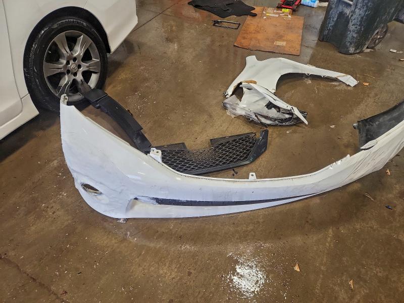 Фото 13 - TOYOTA SIENNA