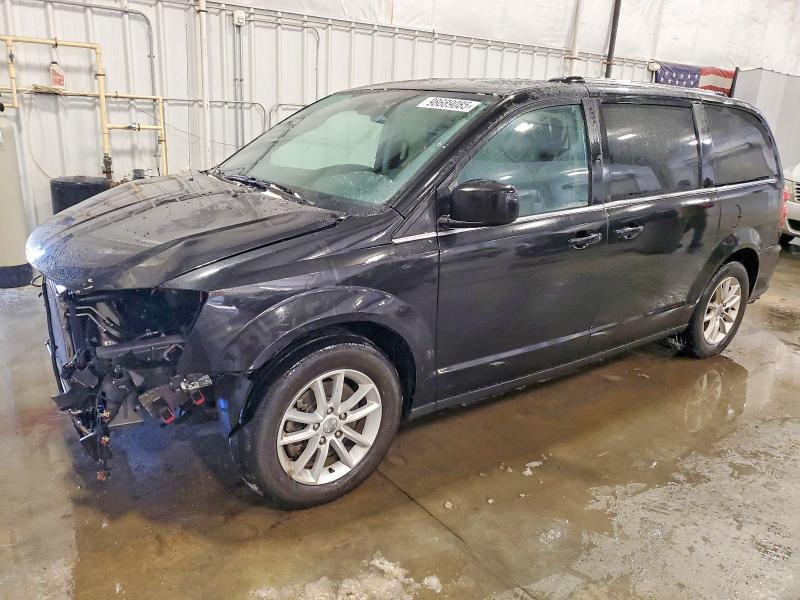 Фото 1 - DODGE CARAVAN