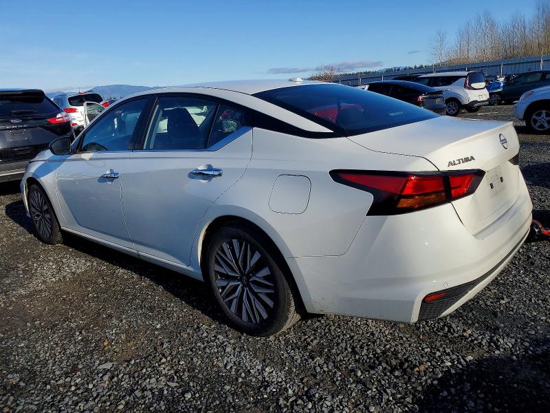 Фото 2 - NISSAN ALTIMA