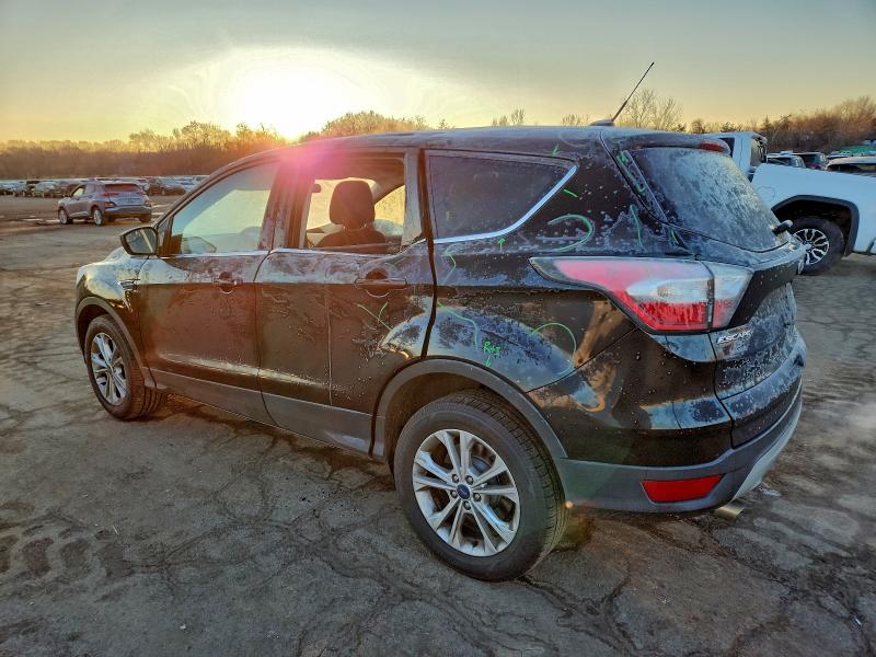 Фото 2 - FORD ESCAPE