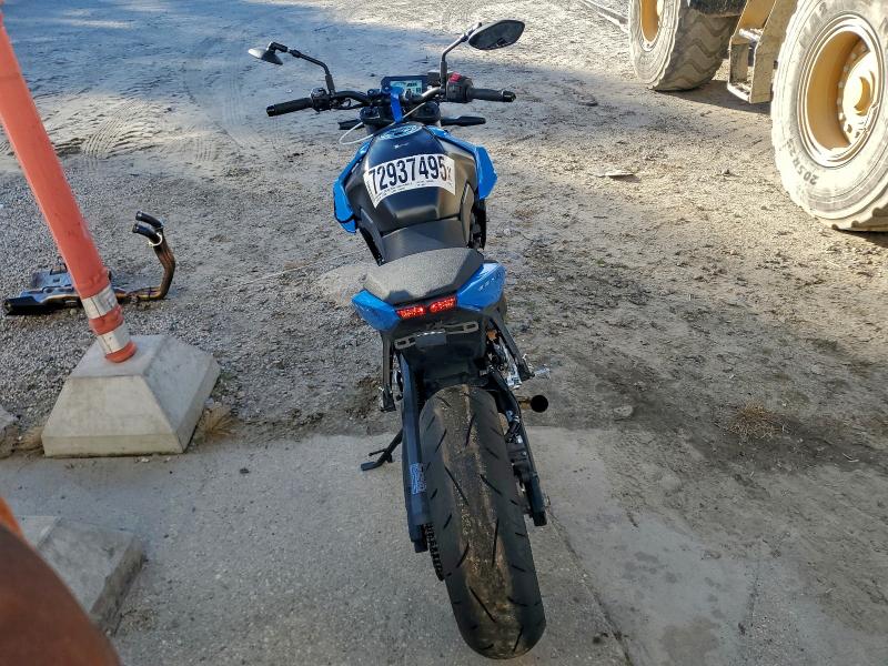 SUZUKI GSX800 R 2023