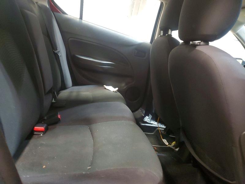 Фото 10 - MITSUBISHI MIRAGE