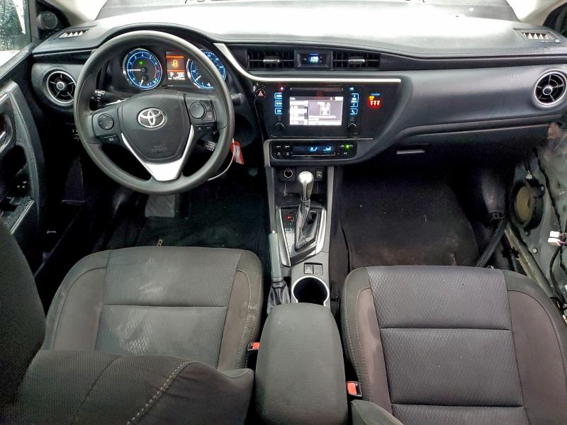 Фото 8 - TOYOTA COROLLA