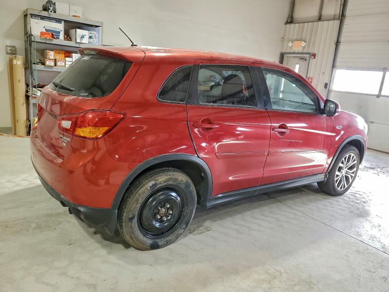 Фото 3 - MITSUBISHI OUTLANDER