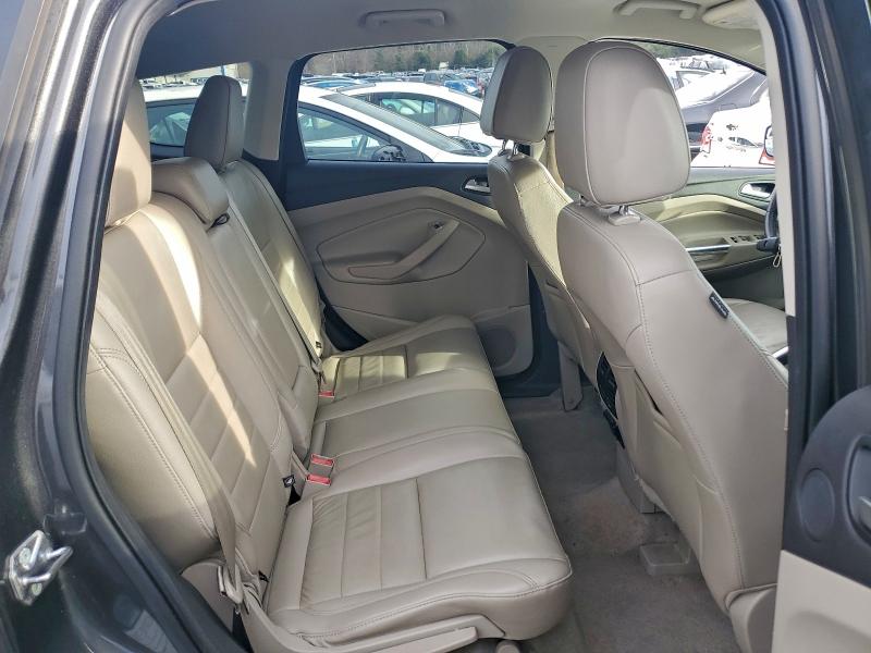 Фото 11 - FORD ESCAPE