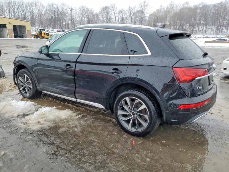 Фото 2 - AUDI Q5