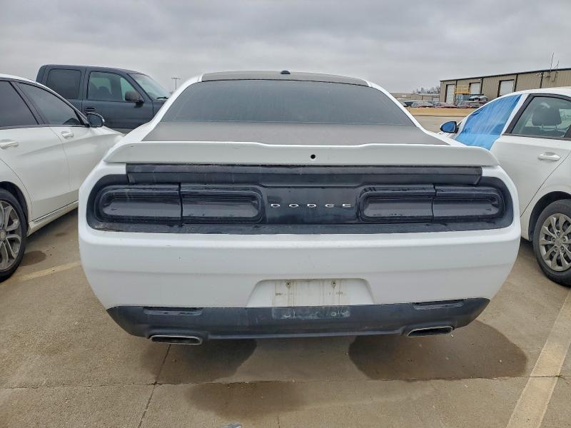 Фото 6 - DODGE CHALLENGER