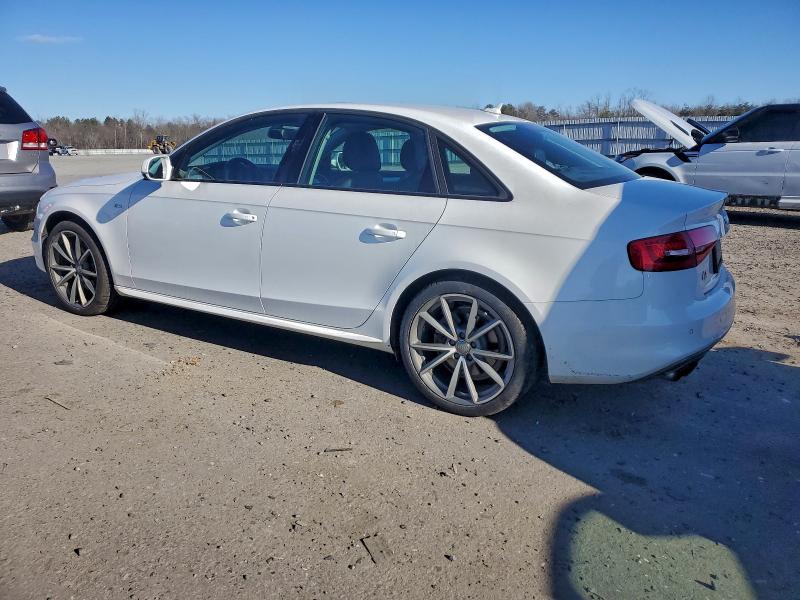 Фото 2 - AUDI A4