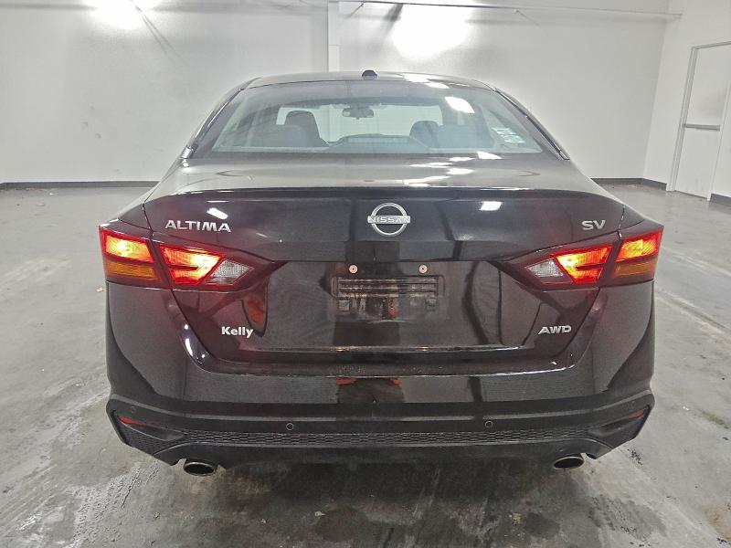 Фото 6 - NISSAN ALTIMA