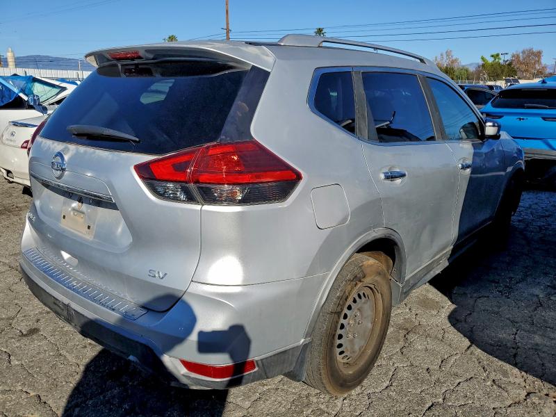 Фото 3 - NISSAN ROGUE