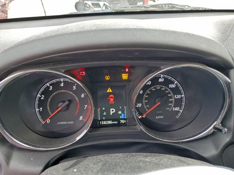 Фото 9 - MITSUBISHI OUTLANDER