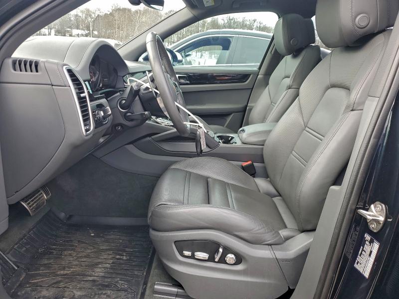 Фото 7 - PORSCHE CAYENNE