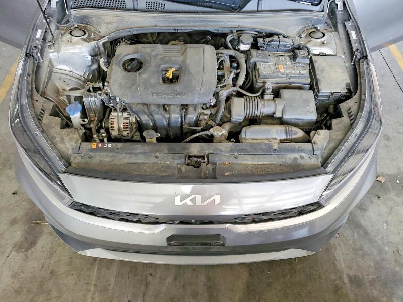 Фото 11 - KIA FORTE