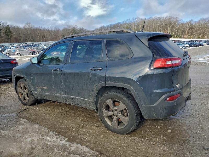 Фото 2 - JEEP GRAND CHER