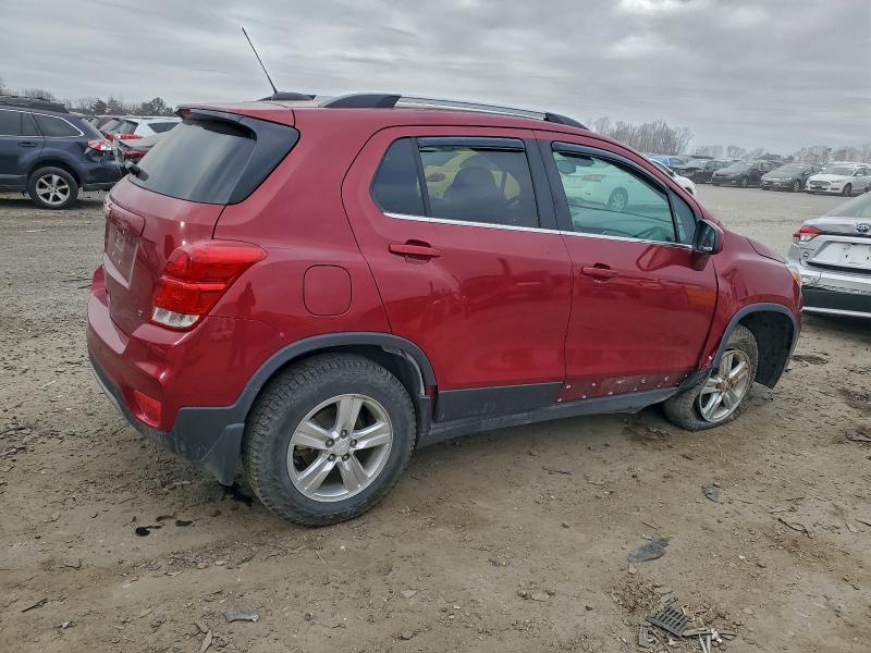 Фото 3 - CHEVROLET TRAX