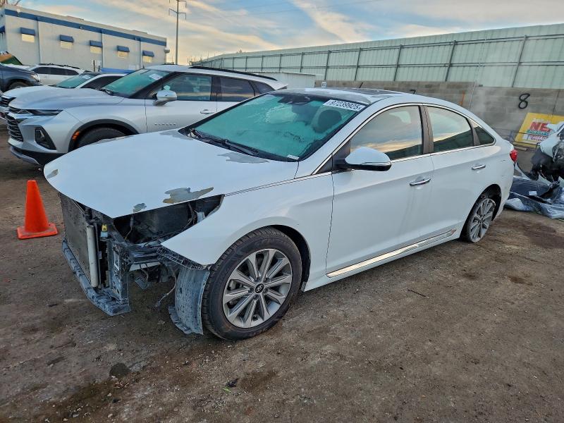 Фото 1 - HYUNDAI SONATA