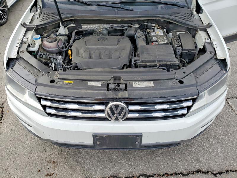 Фото 12 - VOLKSWAGEN TIGUAN