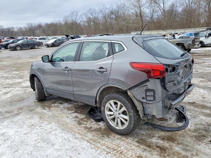 Фото 2 - NISSAN ROGUE