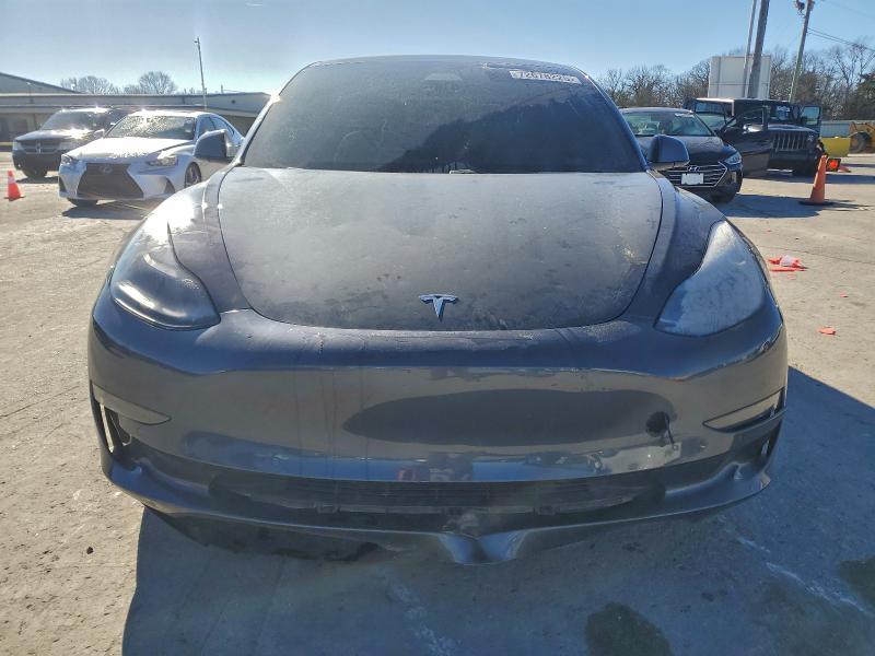 Фото 5 - TESLA MODEL 3