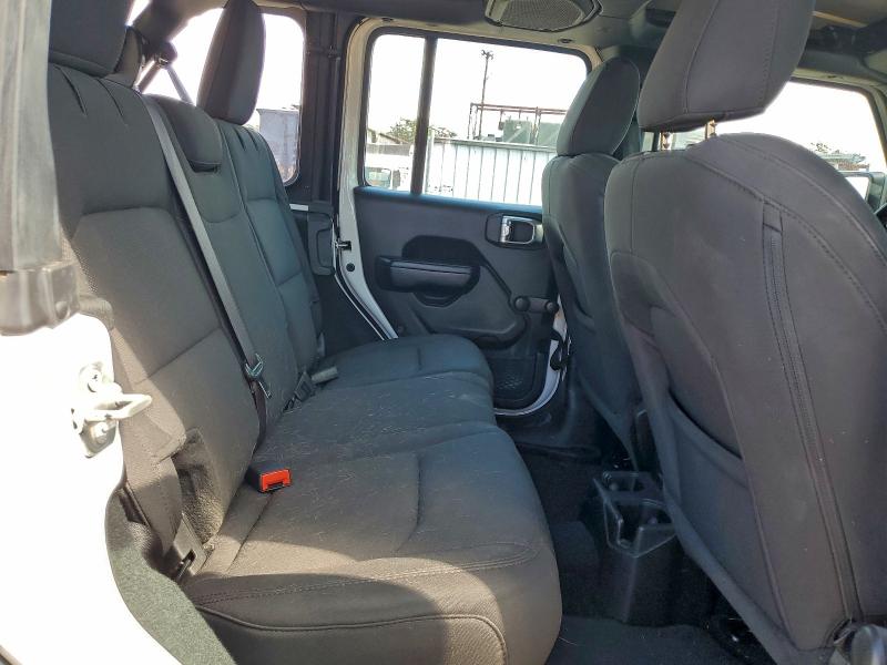 Фото 10 - JEEP WRANGLER