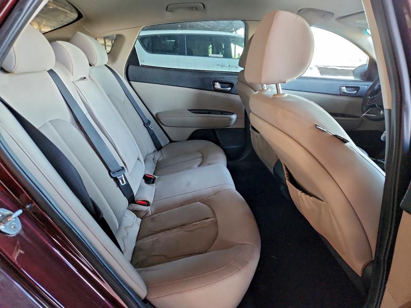 Фото 10 - KIA OPTIMA