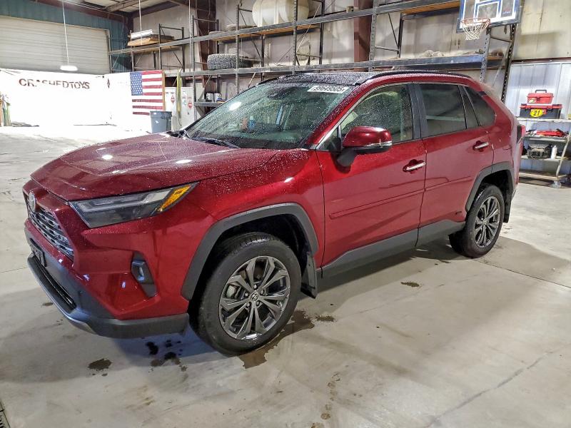 Фото 1 - TOYOTA RAV4