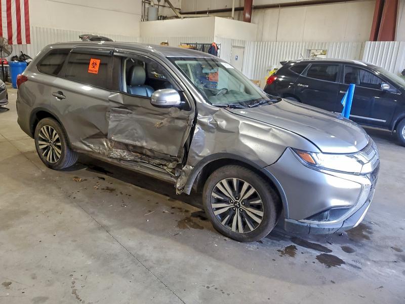 Фото 4 - MITSUBISHI OUTLANDER