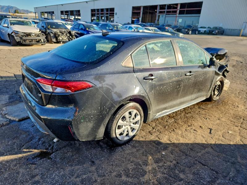 Фото 3 - TOYOTA COROLLA