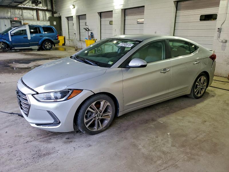 Фото 1 - HYUNDAI ELANTRA