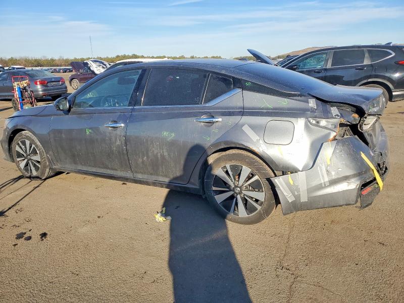 Фото 2 - NISSAN ALTIMA