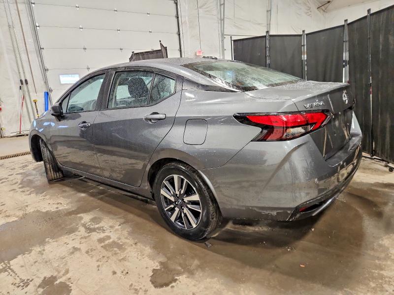 Фото 2 - NISSAN VERSA