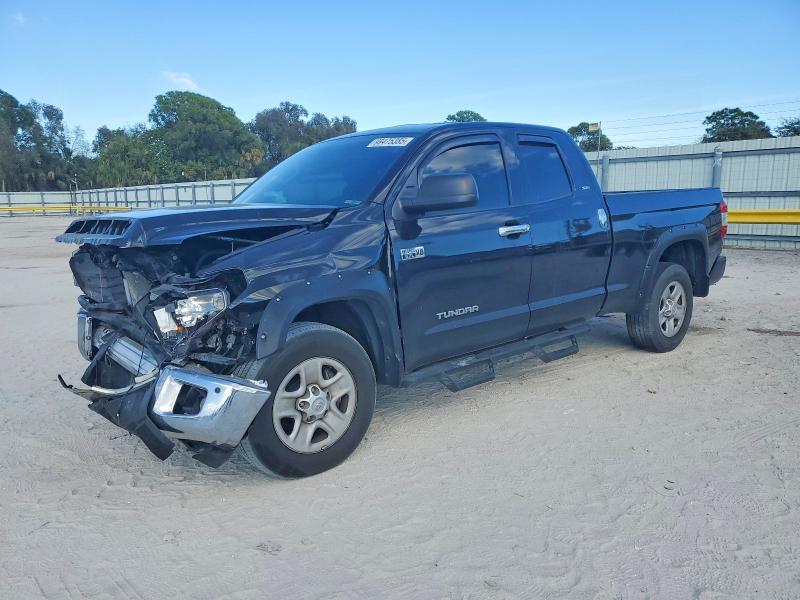 Фото 1 - TOYOTA TUNDRA