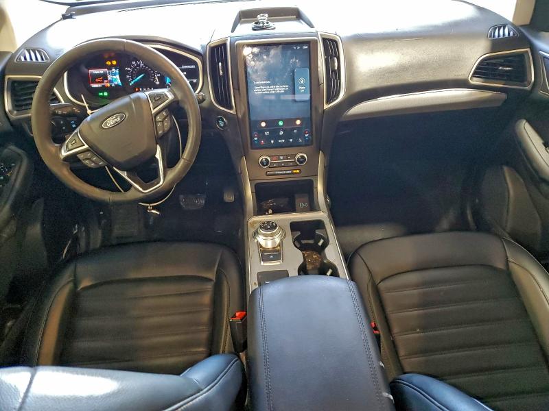 Фото 8 - FORD EDGE