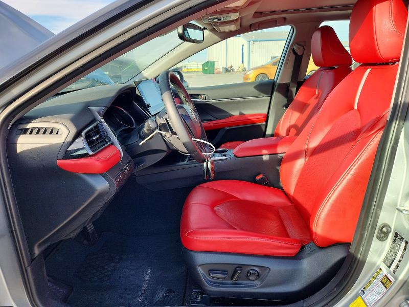 Фото 7 - TOYOTA CAMRY