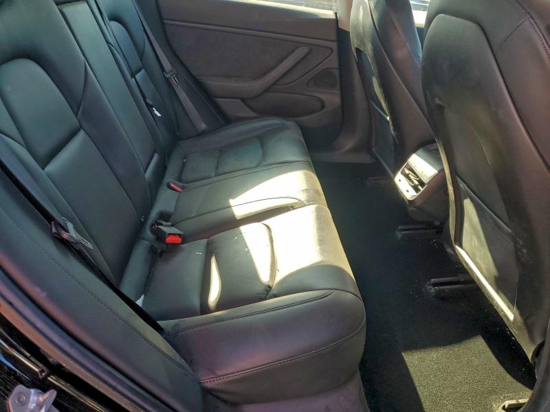 Фото 10 - TESLA MODEL 3