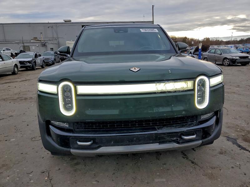 RIVIAN RIS 2022 VIN 7PDSGABL9NN000891