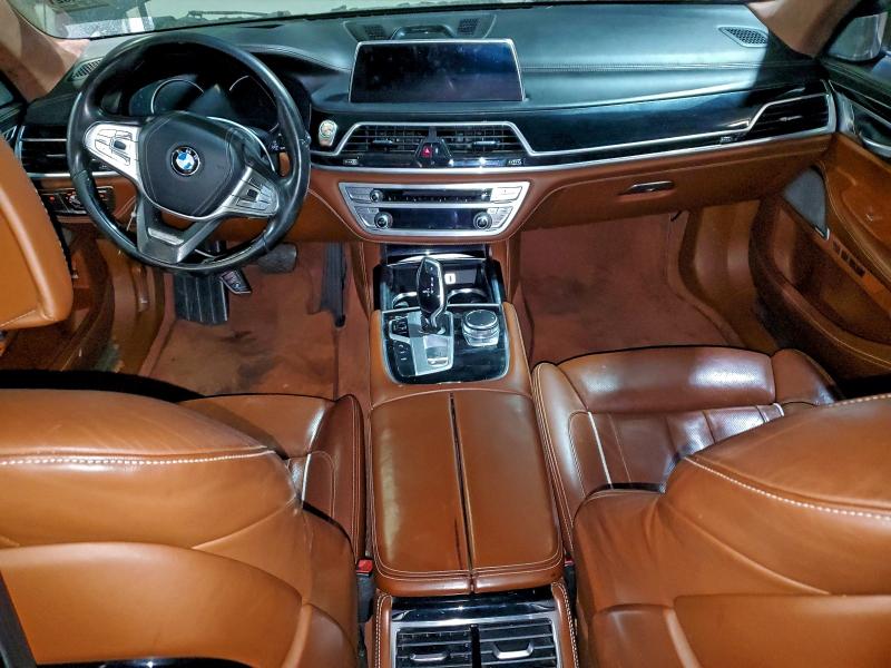 Фото 8 - BMW 7 SERIES