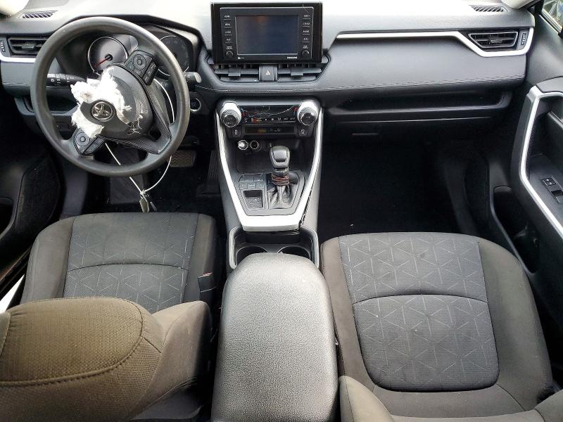 Фото 8 - TOYOTA RAV4