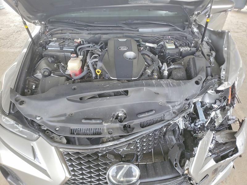 Фото 11 - LEXUS IS