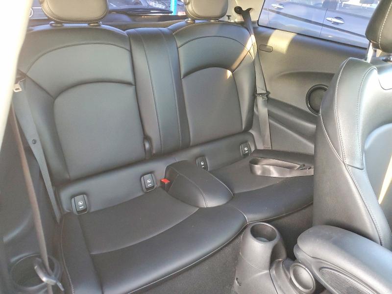 Фото 10 - MINI COOPER